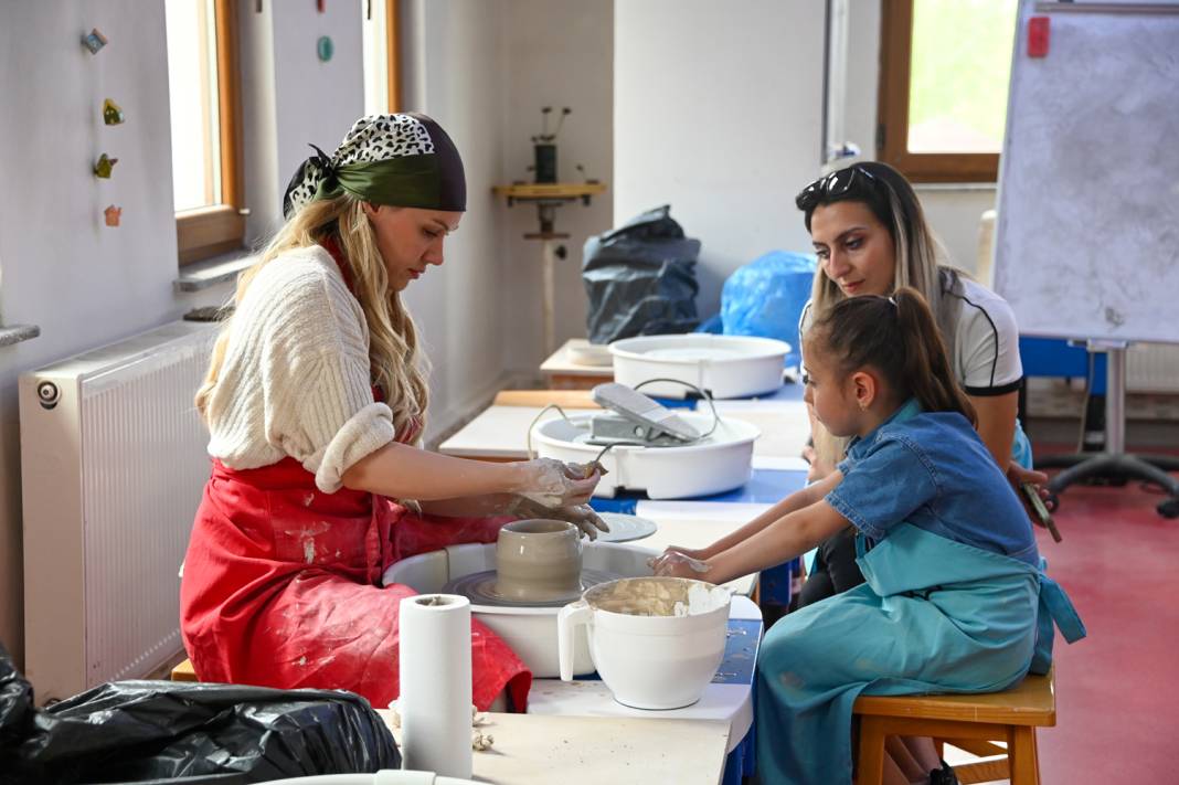 Konya’da eller birleşti, kalpler buluştu, unutulmaz eserler çıktı 20